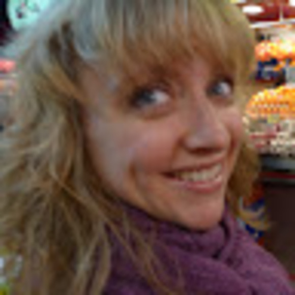 Meet your Posher, Amanda - Picture 1 of 1